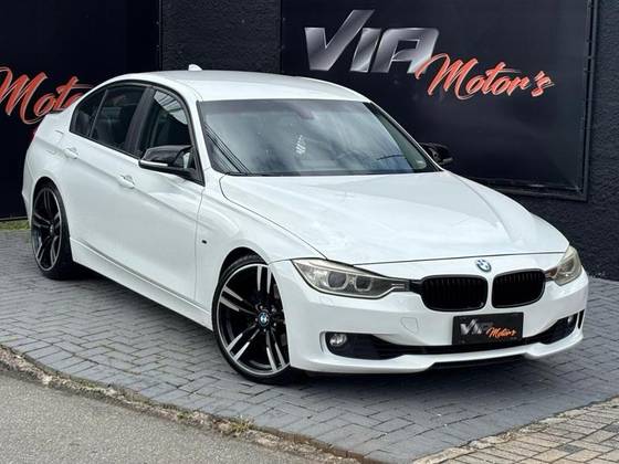 BMW 320i 2.0 16V TURBO GASOLINA 4P AUTOMÁTICO BMW 320i 2.0 16V TURBO GASOLINA 4P AUTOMÁTICO